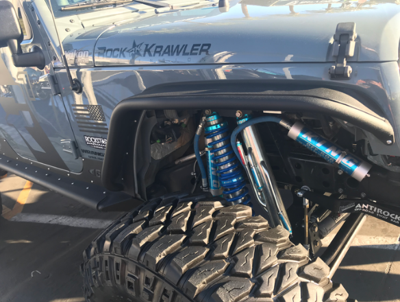 Lifted Jeep suspension and large off-road tire